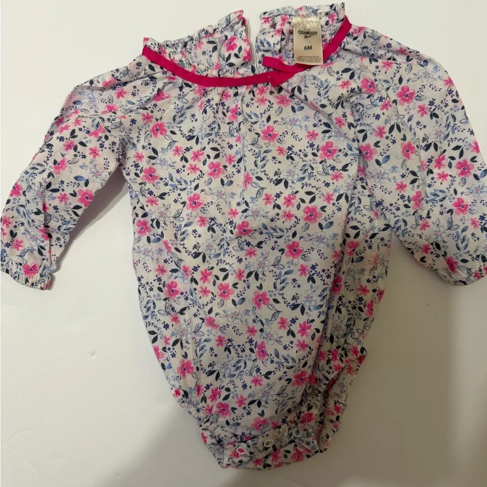 Oshkosh b gosh 2 piece skirt overall set.